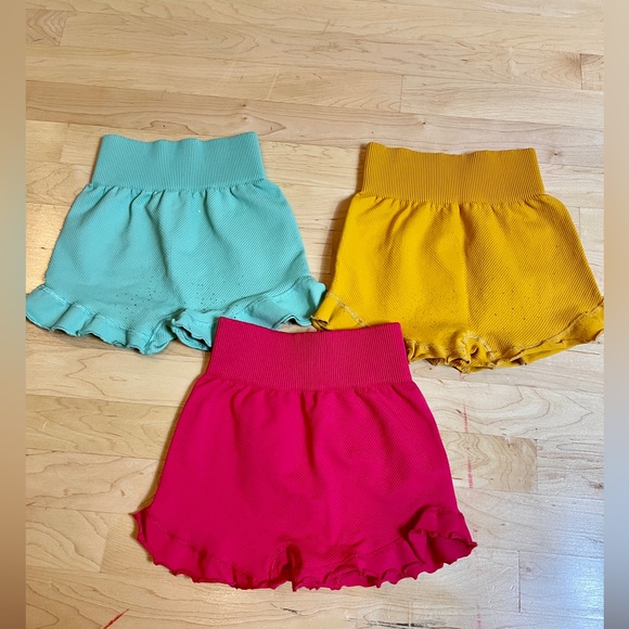 Free People - BUNDLE of 5 Shorts - Ribbed Movement Shorts - Picture 7 of 9